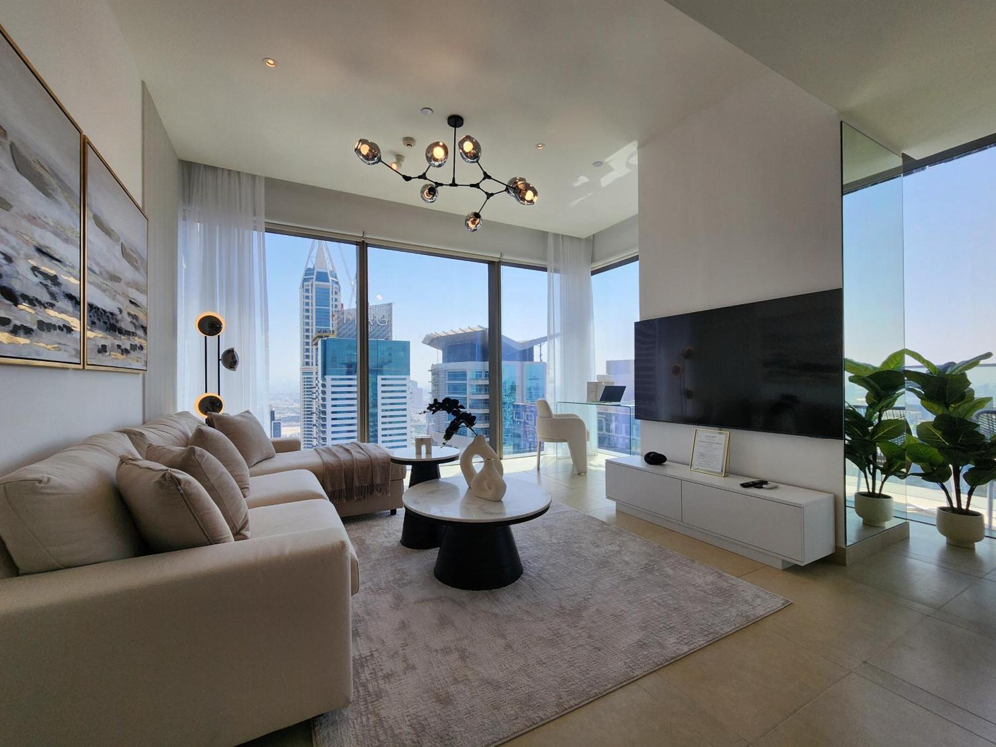 Solarte - Luxe Marina Gate - Spectacular Pools With Marina Views Apartment Dubai